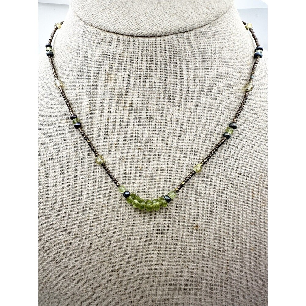 925 Sterling Silver Freshwater Pearl Peridot Bead Necklace 16”